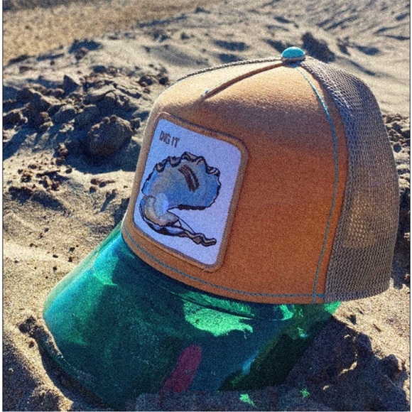 Limited Edition Goorin Brothers “Dig It” Oyster Trucker Hat - Picture 2 of 8